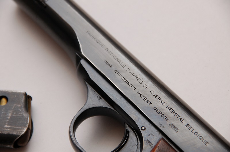 pistols/fn1922/1922_2.jpg